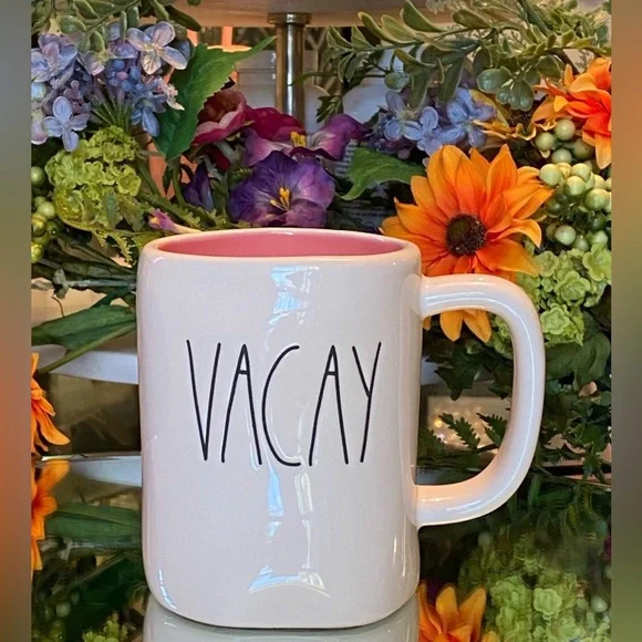 ❣️SOLD❣️ NEW Rae Dunn Vacay Mug - Picture 2 of 2
